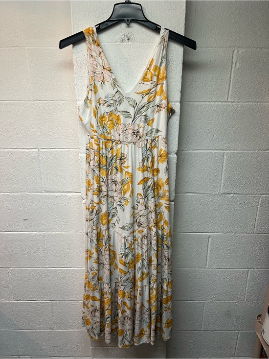 Nicole Miller Dresses & Skirts - Nicole Miller Cream Floral Maxi Dress with Yellow Blooms